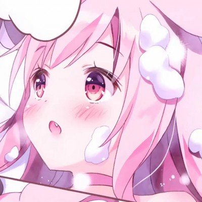 女子挖野菜挖到大蛇 双方都吓坏了